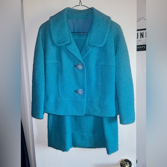 Vintage 2-piece suit, circa 1960s - Picture 2 of 16